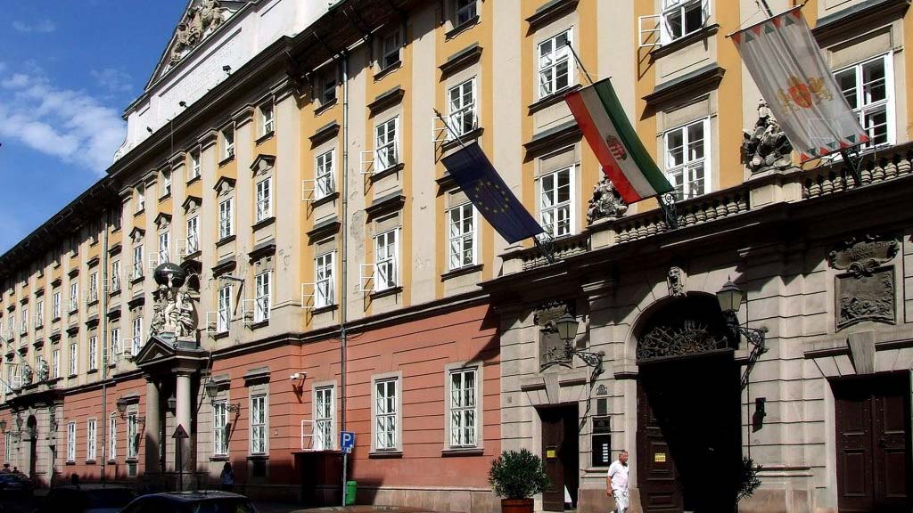 Nem lehet hajléktalanszálló a Városházán, megfúrta a kormányhivatal Karácsony Gergely ötletét