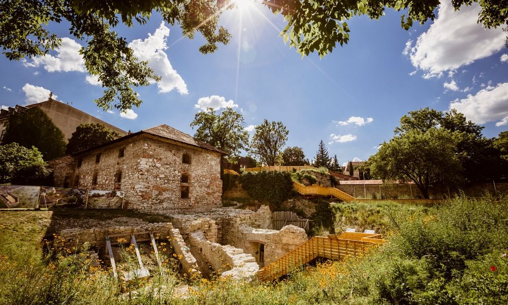 Új kulturális közösségi tér nyitott a budai Várban