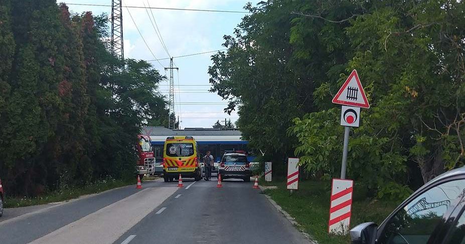 Két súlyos baleset történt az éjszaka: gázolt a vonat Angyalföldön, HÉV-vel ütközött egy autó Csillaghegyen