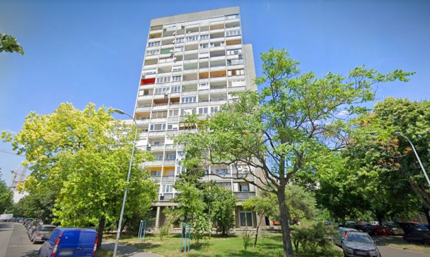 „Ahogy bírtam, lerohantam, felkaptam a földön fekvő feleségem” – megszólalt az özvegy, akinek feleségére ráesett a 14. emeletről kizuhanó férfi