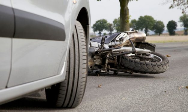 Halálos motorbaleset Dunavarsányban: egy órát küzdöttek a mentők az idős férfi életéért
