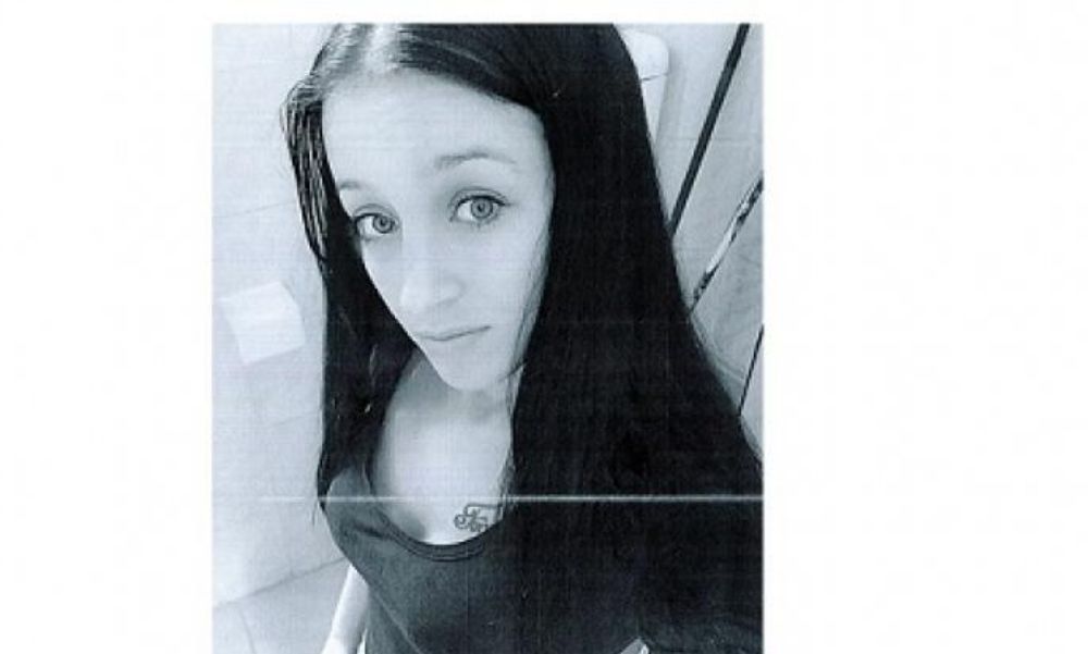 Ön látta valahol ezt a fiatal lányt? Augusztus eleje óta nem ad életjelet magáról – fotó