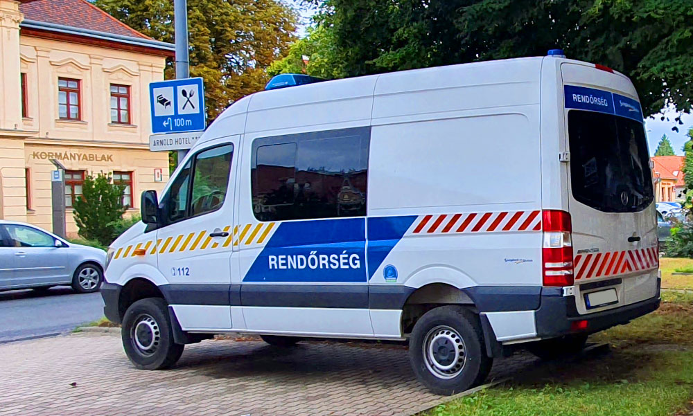 Halálos fotó: Lefényképezte fuldokló kedvesét, csak utána akart segíteni neki a pilisvörösvári férfi