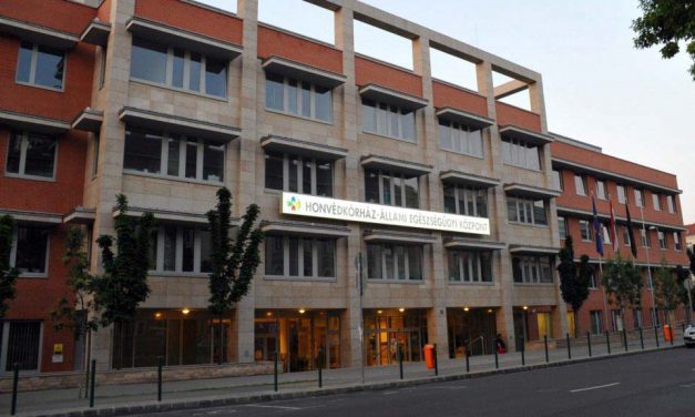 Kigyulladt a Honvéd kórház sürgősségi osztálya: a dolgozók oltották a tűzet
