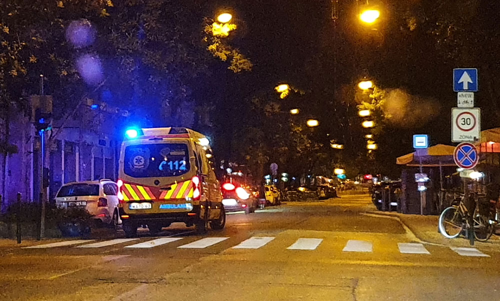 Dráma Budakeszin: rosszul lett egy ember a buszon, újraélesztés a dugóban