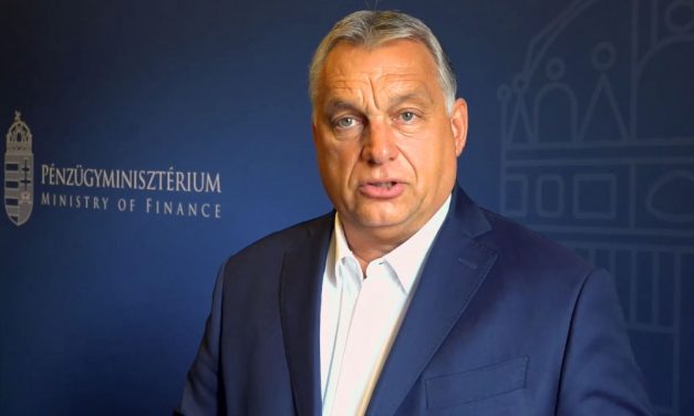 Betelt a pohár Orbánéknál  – Vera Jourová menesztése mellett kampányol a magyar kormány