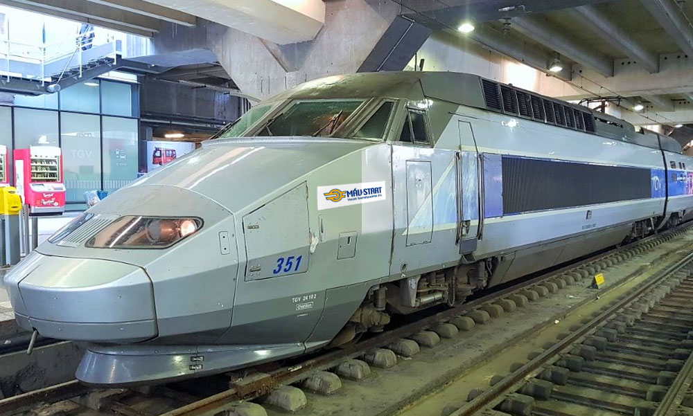 Szuperexpressz indul Budapestről Prágába, jól járnak az elővárosi vonatokon ingázók is