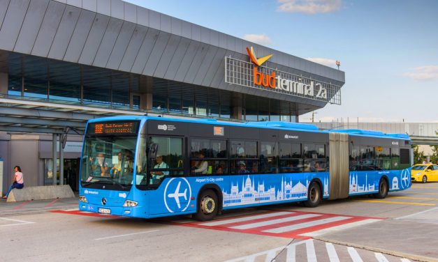 Durván emelték a reptéri busz jegyárát és közben a járat neve is megváltozott