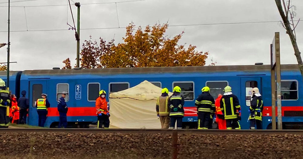 „Az egyik legsegítőkészebb ember volt, akit csak ismertem” – Egész Üllő gyászolja Attilát, aki a sínekre feküdt, majd elgázolta a tehervonat