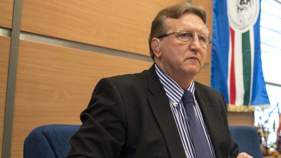„Napokig könyörögtem, hogy ne vágják le a lábam” – megedzette az élet a magyar sport legendáját, ma 75 éves Hegedűs Csaba