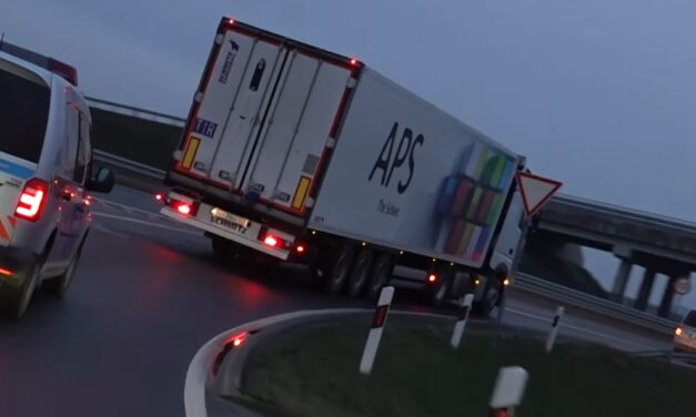 6000 ampullányi orosz vakcina érkezett Magyarországra – videó