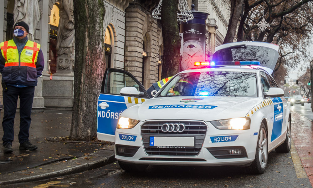 Autós üldözés a nagykörúti villamossíneken, tolvajt hajszoltak a rendőrök