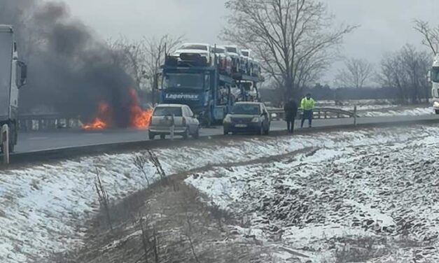 Halálos baleset Győrnél: négyen szörnyethaltak az ütközésben