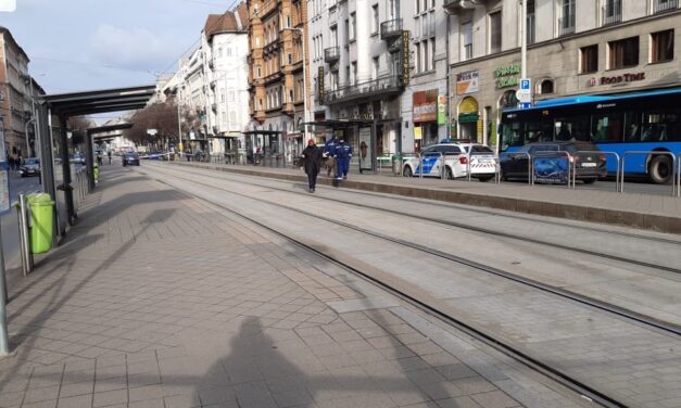 Kiderült: egy 22 éves fiút szúrtak meg a Mester utcában