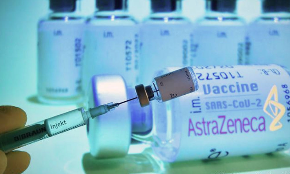 A 65 év felettiek nem kaphatják meg Európában az Oxford-AstraZeneca-vakcináját