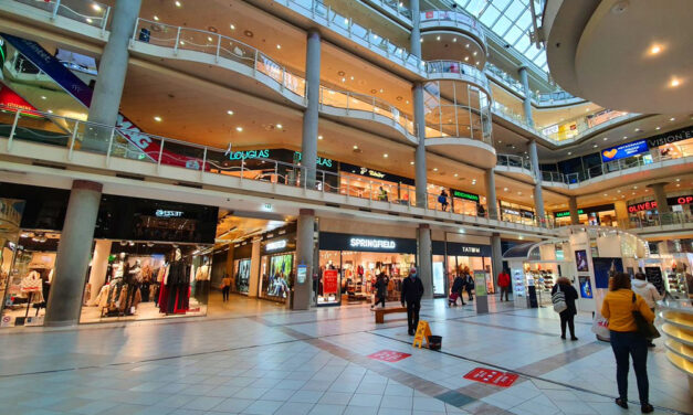 Rendeljék el a plázák, bevásárlóközpontok bezárását – kéri a Magyar Orvosi Kamara