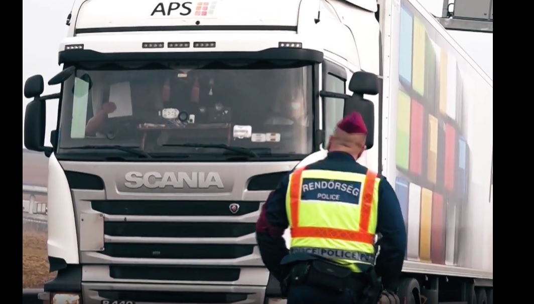280 ezer adag Szputnyik érkezett az országba – videó
