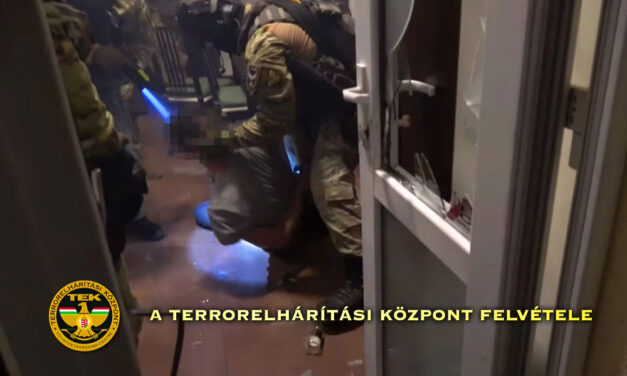 Alsónadrágban teperték a földre a drogdílereket a rendőrség kommandósai