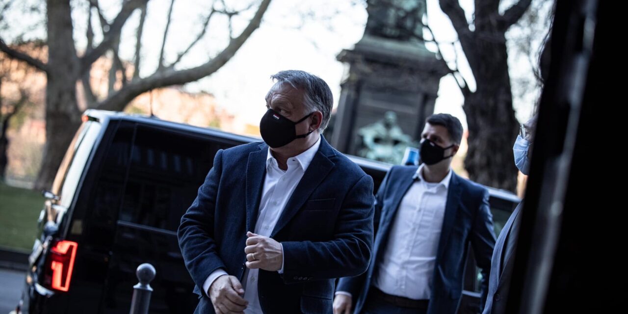 Orbán Viktor: jövő hét közepén nyithatnak az állatkertek, színházak,  szállodák, edzőtermek, de csak védettségi igazolvánnyal lesznek látogathatók