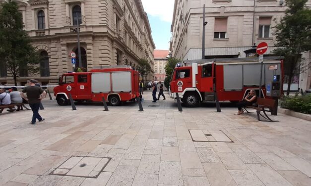 Hatalmas káosz: Luxusszálloda gyulladt ki Budapesten, tele a környék tűzoltókkal