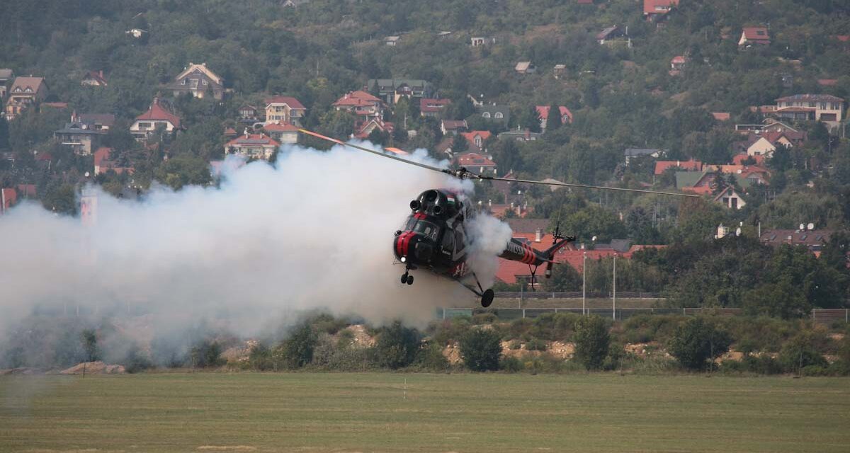 Airshow Budaörsön, vízitúra a Dunán, koncertek a Velencei tónál – színes szombati programajánló