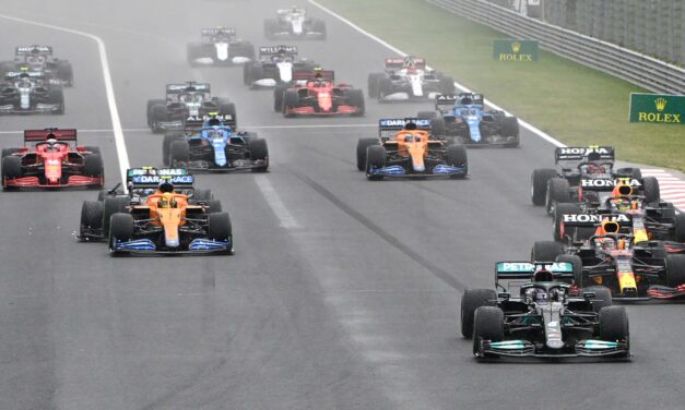 Hamilton elbukott, hatalmas karambol után egy esélytelen nyert Mogyoródon