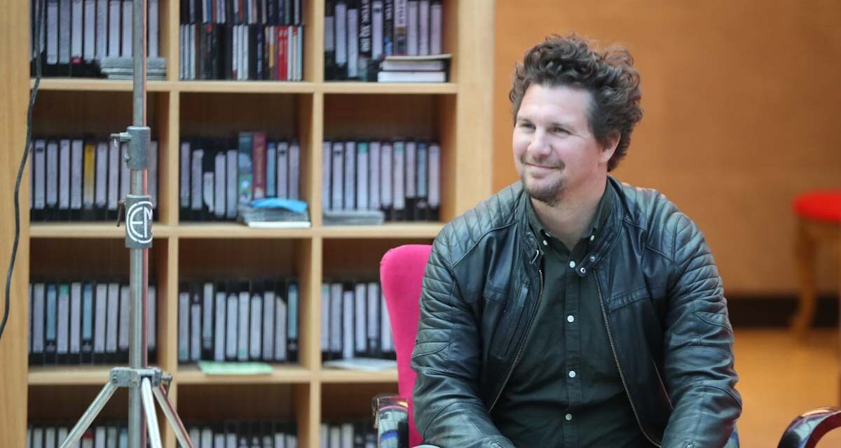 Nagy Ervin beszél a Kopaszi gáton, Gyilkosság a Nyulak szigetén, nyomozás a Gellértben, legendák a kastélyban – izgalmas programok csütörtökre