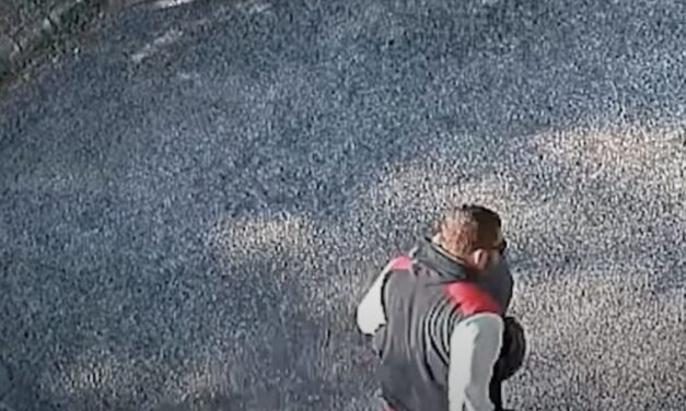 Ezt alaposan elbénázta: keresi a rendőrség a feledékeny kábítószerbirtoklót, aki még balesetet is okozott Budapesten – Te felismered? – videó