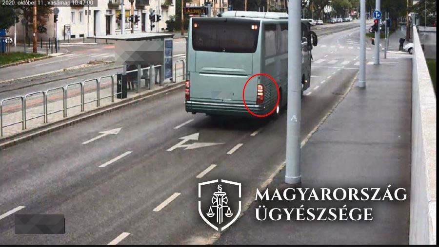 Tragédia a Fehérvári úton: turistabusz gázolt halára egy elektromos rolleres férfit – Fotók a helyszínről