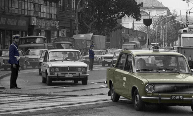 Halálra rugdosta a budapesti taxist a két fiatal lány, elképesztő mit műveltek az áldozattal a ferihegyi repülőtér melletti erdőben