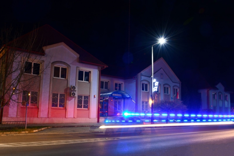 Egy 28 éves budapesti férfi tűnt el Cserkeszőlőn: több levél gyógyszert vett be, amire alkoholt is ivott