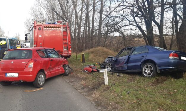 Iszonyatosan nagy csattanás volt Soroksáron, egy hófehér pick-up tűnik hibásnak, súlyos sérültek is vannak