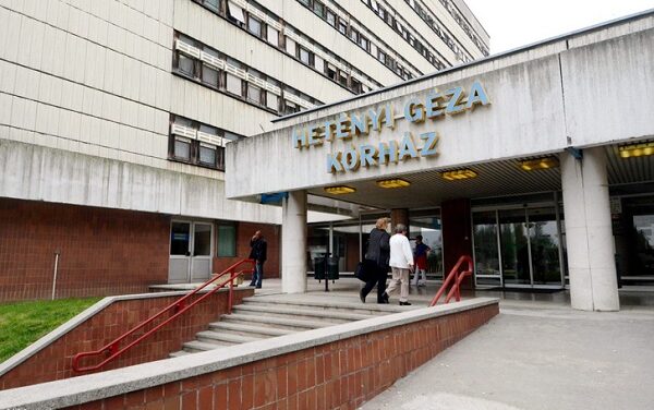 Ügyeleti időben Szolnokról Budapestre vagy Debrecenbe szállítják a sztrókos betegeket