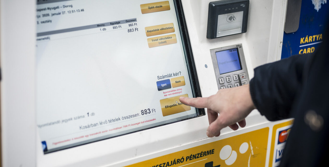 Itt a MÁV közlése: már 50 új jegykiadó automata áll az utasok rendelkezésére – Közel két tucat került a Nyugati pályaudvarra