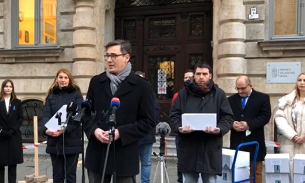 Kifakadt a főpolgármester, szerinte egy bűnöző a Fidesz koronatanúja