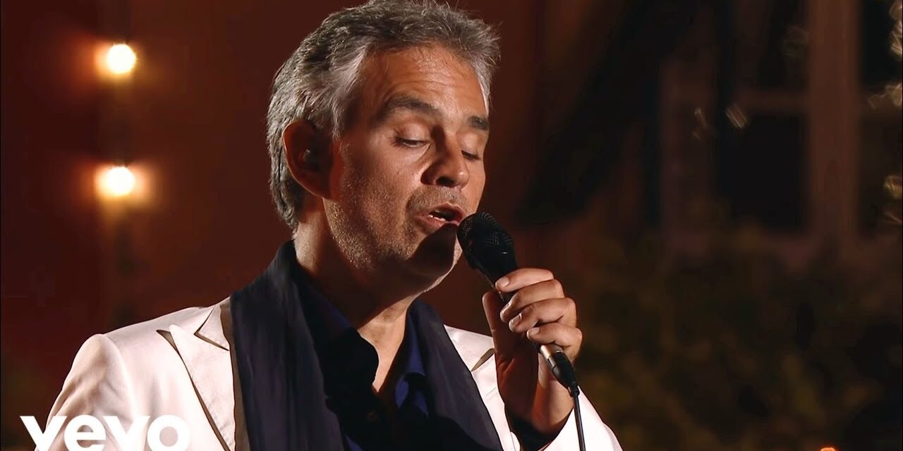 Magyarországra jön az egyedi hangszínű világsztár: Andrea Bocelli a Sportarénában lép fel jövőre
