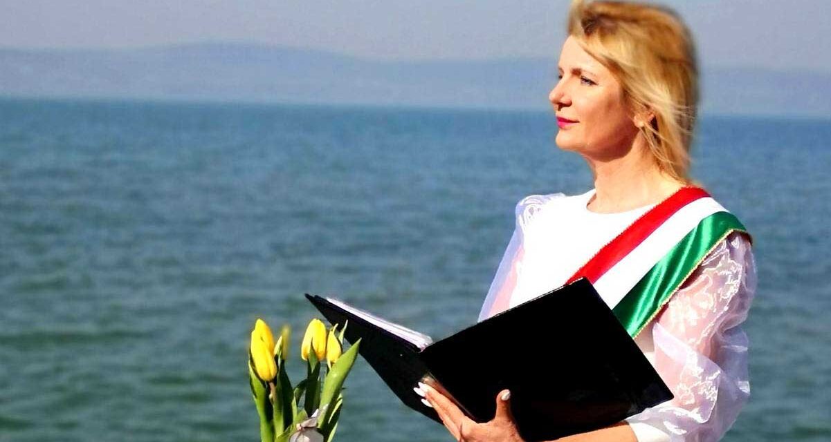 A szertartásvezető feledhetetlen élménnyé teszi az esküvőt