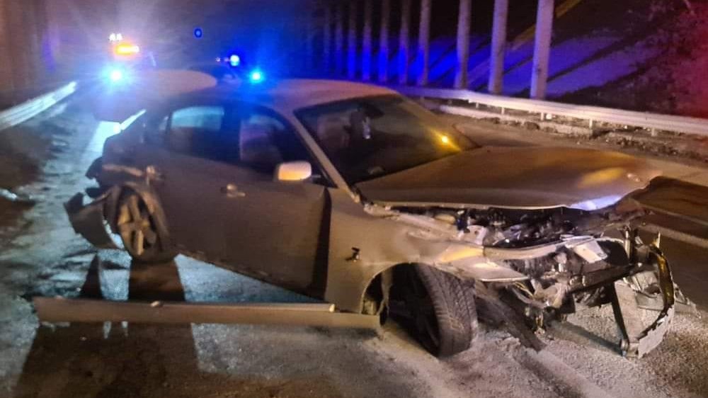 Egy BMW-s azt remélte, berongyolhat az aluljáróba, de aztán nem sikerült kijönnie belőle Törökbálintnál