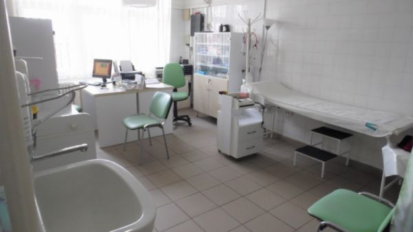Megverte betegét a fóti ügyeletes orvos, állítólag egy pár támadt rá, számol azzal, hogy kirúgják