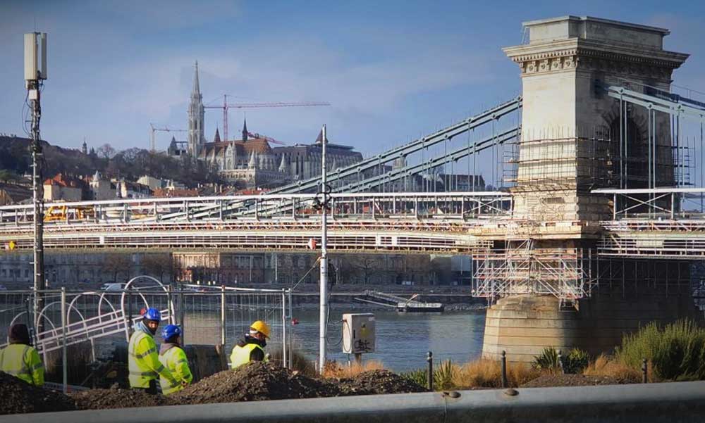 Így áll most a Lánchíd felújítása – a főpolgármester továbbra is várja a kormány által beígért 6 milliárd forintot