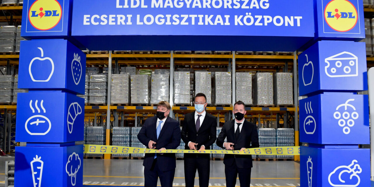 Új fejezetet írunk, nagyon elégedett a Lidllel a külügyminiszter, a magyar állam 1,2 milliárdot adott a német cégnek