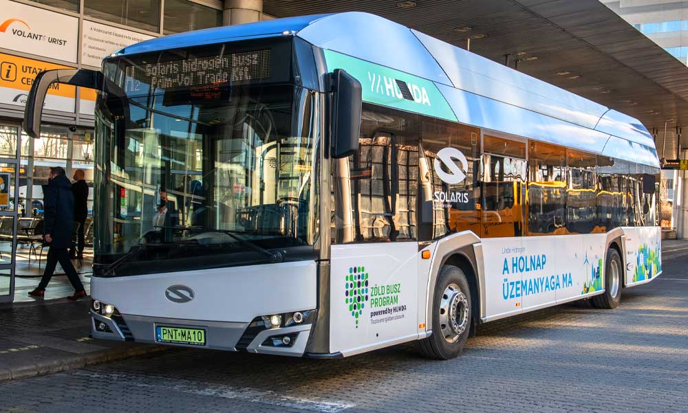 Magyarországon elsőként hidrogén meghajtású busz áll üzembe Vecsés és Kőbánya között