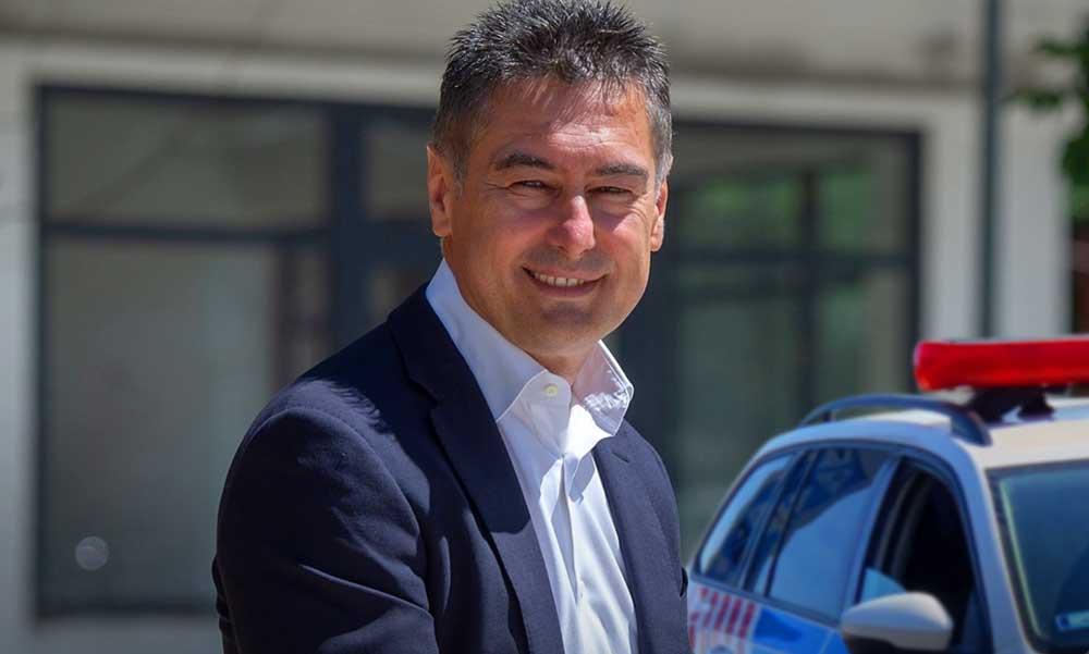 „Reggel 7-kor zuhanyozok, a feleségem kopogtat a zuhanyzó ajtaján, hogy jöttek az ügyészek” – megszólalt Horváth Csaba, miután otthonában házkutatást tartottak a nyomozók