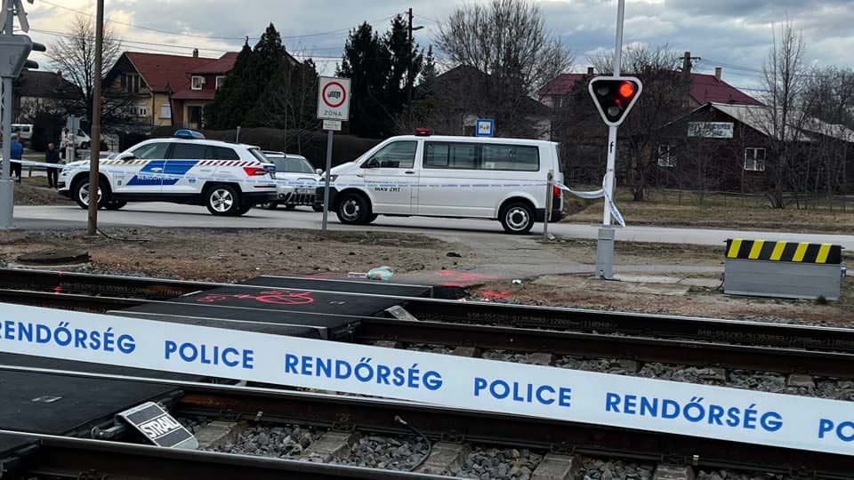Újabb tragédia a vasúton: elgázolt egy embert a Keleti pályaudvarról Szolnokra induló vonat