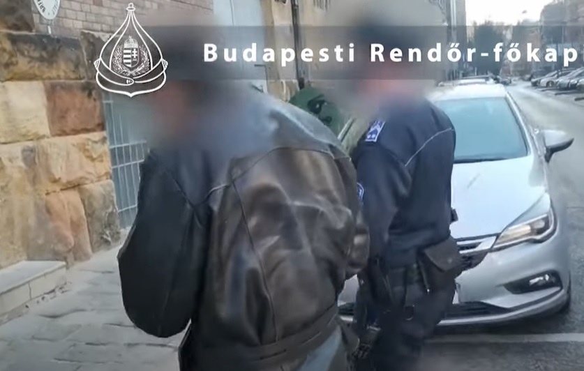 Döbbenetes módon vert át egy idős asszonyt ez a férfi Zuglóban – A néni ékszerei bánták a gyanútlanságot