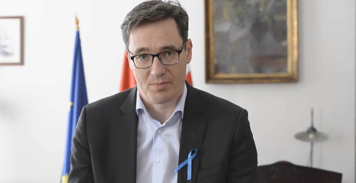 Karácsony Gergely közzétette a listát: ezekre a gyógyszerekre van a legnagyobb szüksége az ukrán kórházaknak – videó