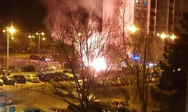 Lidércesnek mondott éjszakai tűz tartja lázban Dunakeszit, a rejtélyes lángok miatt feljelentést tett az önkormányzat
