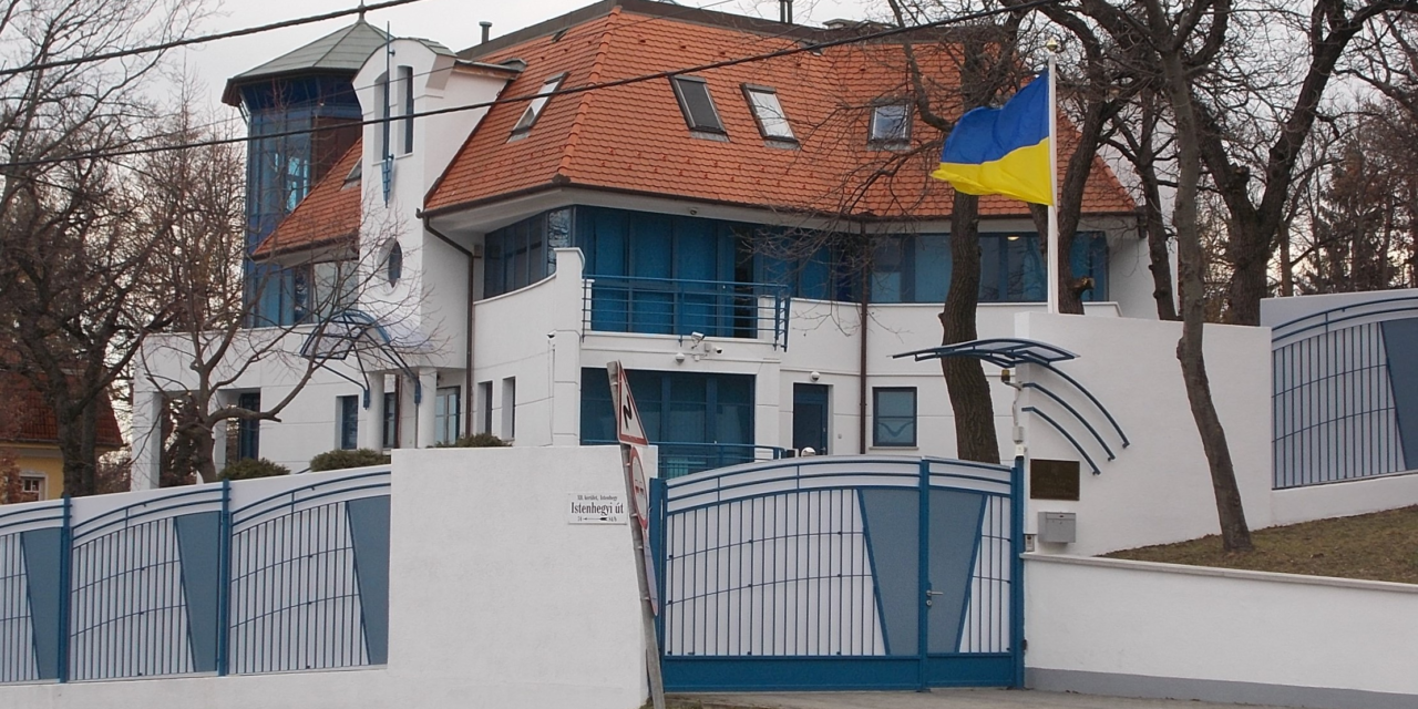 Ukrán diplomata megölésével fenyegetőzött a magyar bölcsész, elítélte a bíróság