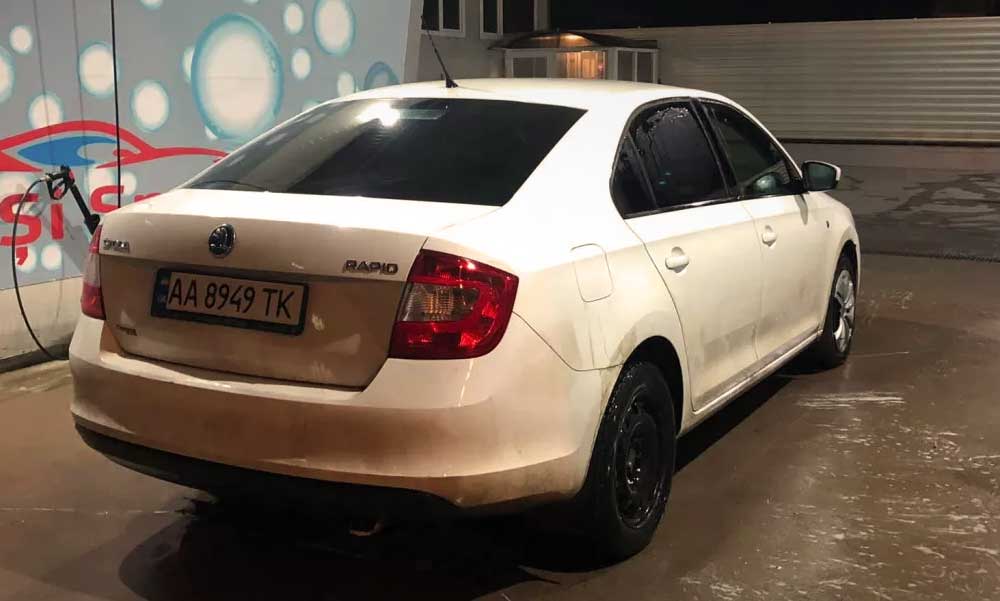 Egy ukrán menekült család autóját lophatták el Magyarországon, Natália járműve lerobbant, segítői pedig egy trélerre rakták, azóta semmi nem tud a nő a kocsiról