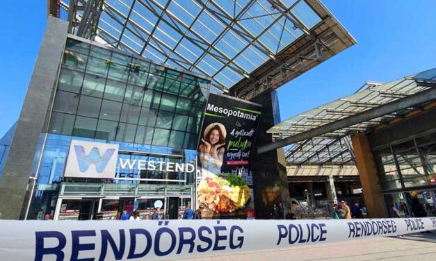 Bombariadó miatt kiürítettek 6 budapesti és több vidéki plázát, Debrecenben a MÁV is bombafenyegetést kapott